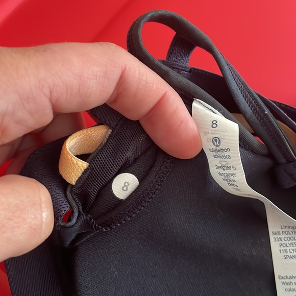 Lululemon SHALA bra - Picture 5 of 6
